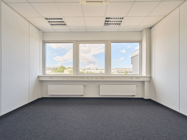 Bürofläche zur Miete 2 € 53,4 m² Bürofläche Schleifbachweg 49 Öhringen Öhringen 74613