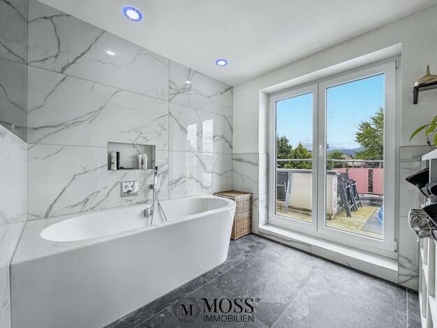 Penthouse zum Kauf 549.000 € 3 Zimmer 123 m² 2. Geschoss Heitersheim 79423