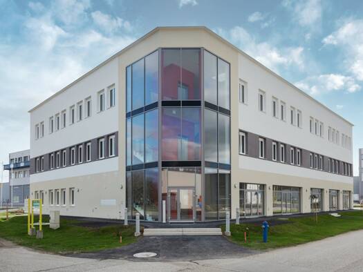 Büro zur Miete - Erstbezug 8,82 € 1 Zimmer ARED-Straße 27 Enzesfeld-Lindabrunn 2544