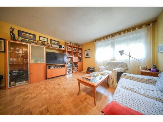 Wohnung zum Kauf 455.000 € 4 Zimmer 118 m² 1. Geschoss >Avenida de Baunatal > San Sebastián de los Reyes 28701