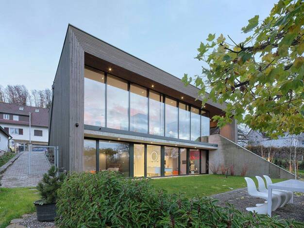 Villa zum Kauf 1.890.000 € 5,5 Zimmer 186 m² 1.218 m² Grundstück Ebersbach Ebersbach an der Fils 73061