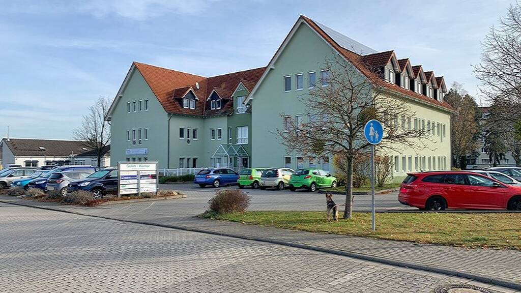 Büro zur Miete provisionsfrei 981 € 6 Zimmer 163,4 m² Bürofläche teilbar ab 163,4 m² Blomberger Straße 6 Oschatz 04758