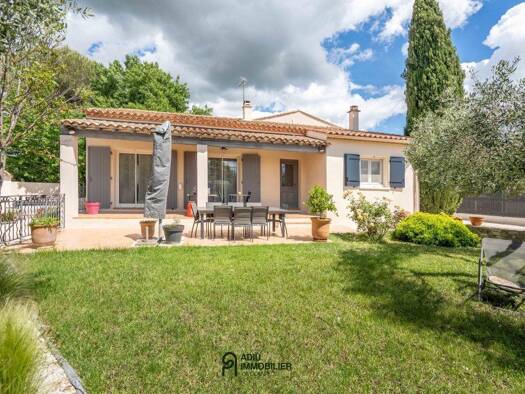 Haus zum Kauf 459.000 € 168 m² 923 m² Grundstück Centre Est Uzès 30700