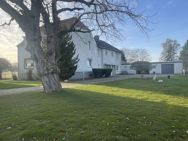 Einfamilienhaus zum Kauf 375.000 € 9 Zimmer 280 m² 2.500 m² Grundstück Völlinghausen Erwitte 59597