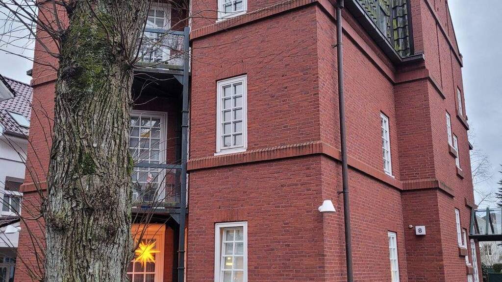 Wohnung zum Kauf provisionsfrei 285.000 € 3 Zimmer 108 m² frei ab sofort Haartallee 8 Innenstadt Neumünster 24534