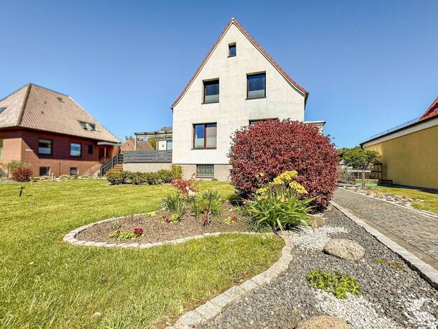 Haus zum Kauf provisionsfrei 329.000 € 6 Zimmer 135 m² 838 m² Grundstück Lehe Bremerhaven 27568