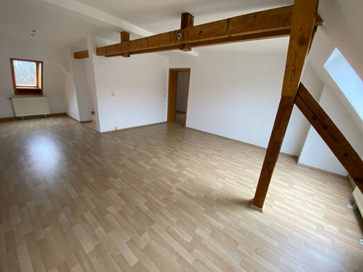 Wohnung zur Miete 330 € 2 Zimmer 59,1 m² 4. Geschoss Lassallestraße 4 Pölbitz Zwickau 08058