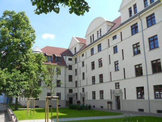 Wohnung zur Miete 699 € 2 Zimmer 69,9 m² frei ab 01.02.2026 Westerfeldstr. 4 Herrenhausen Hannover 30419