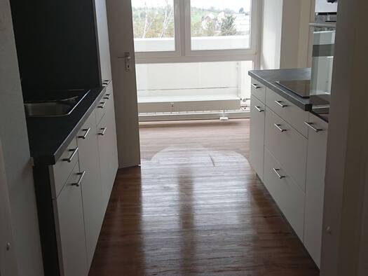Wohnung zur Miete 950 € 2,5 Zimmer 72 m² Geschoss 6/7 frei ab sofort Nürtingen Nürtingen 72622