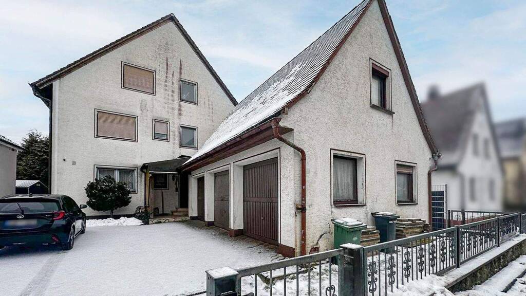 Mehrfamilienhaus zum Kauf 620.000 € 10 Zimmer 277 m² 603 m² Grundstück Hetzles 91077