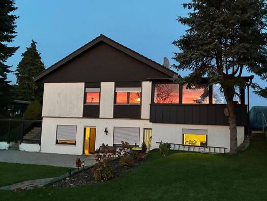 Einfamilienhaus zum Kauf provisionsfrei 375.000 € 6 Zimmer 163 m² 890 m² Grundstück Hirschhausen Weilburg 35781