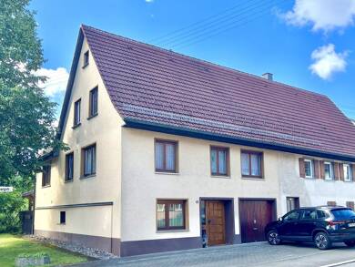 Doppelhaushälfte zum Kauf 165.000 € 5 Zimmer 136 m² 462 m² Grundstück Rottweil 78628
