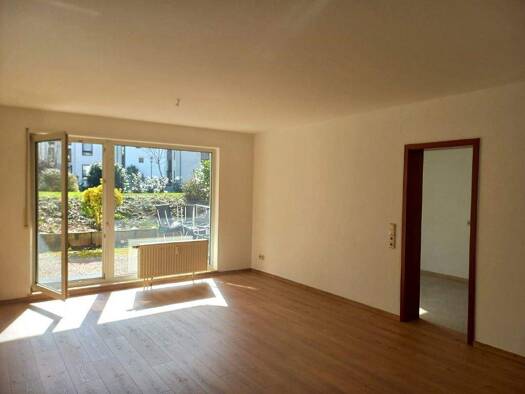 Wohnung zur Miete 575 € 2 Zimmer 65 m² St Johann Saarbrücken 66123