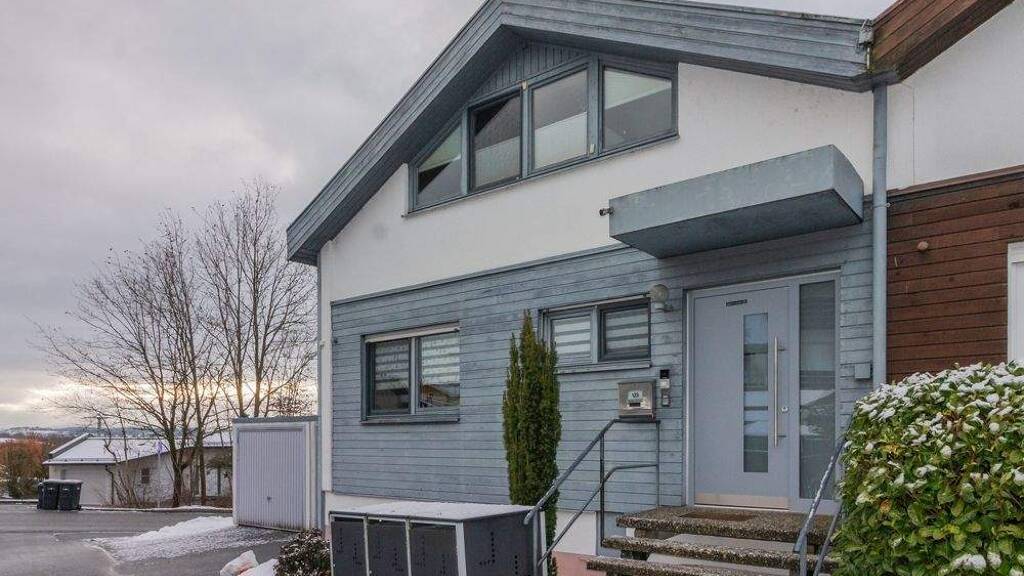 Reihenmittelhaus zum Kauf 380.000 € 5 Zimmer 140 m² 231 m² Grundstück Hacklberg Passau 94034