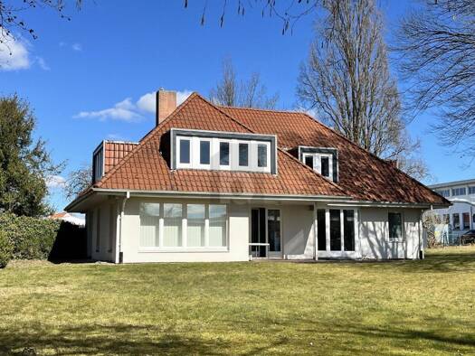 Mehrfamilienhaus zum Kauf 399.000 € 7 Zimmer 160 m² 2.600 m² Grundstück Northeim Northeim 37154