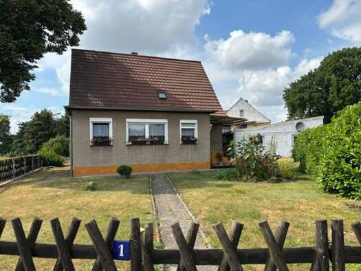 Einfamilienhaus zum Kauf 156.500 € 6 Zimmer 115 m² 1.678 m² Grundstück Kläden Bismark (Altmark) 39628