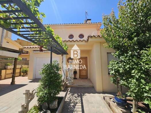 Villa zum Kauf 560.000 € 5 Zimmer 168 m² Ramon Marquet 14 Roses 17480