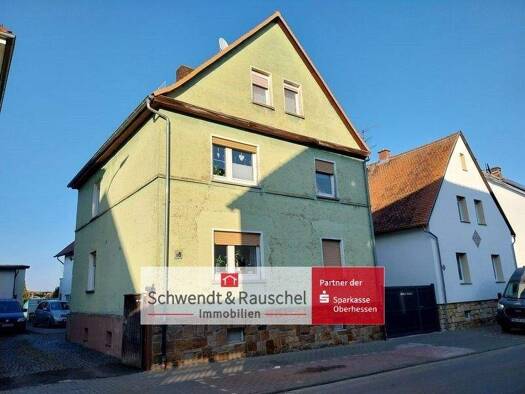 Einfamilienhaus zum Kauf 419.000 € 11 Zimmer 215 m² 590 m² Grundstück Kirch-Göns Butzbach 35510