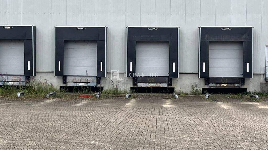 Lagerhalle zur Miete provisionsfrei 3.970 m² Lagerfläche Benrath Düsseldorf 40597