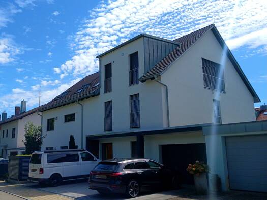 Studio zur Miete 900 € 1,5 Zimmer 60 m² Geschoss 2/3 frei ab 01.10.2026 Gaimersheim Gaimersheim 85080