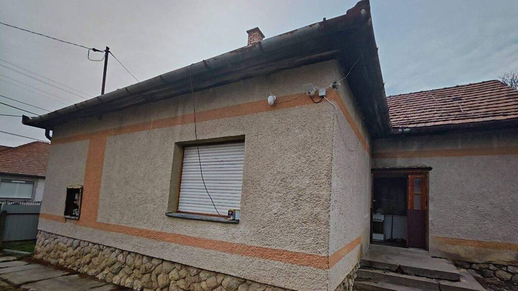 Einfamilienhaus zum Kauf 41.000 € 3 Zimmer 90 m² 812 m² Grundstück Csikóstottos 7341