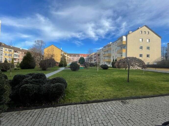 Property thumbnail 2