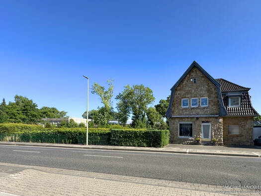 Haus zum Kauf 410.000 € 5 Zimmer 108 m² 714 m² Grundstück Breinig Stolberg (Rheinland) / Breinig 52223
