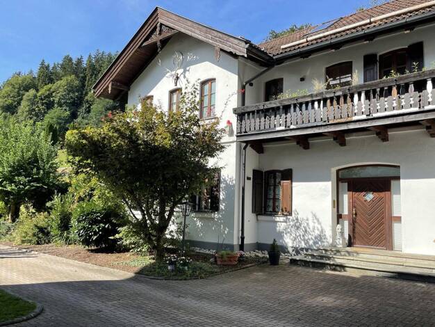 Doppelhaushälfte zum Kauf provisionsfrei 1.685.000 € 5 Zimmer 187 m² 665 m² Grundstück Holz Bad Wiessee 83707