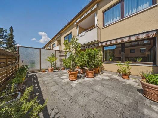 Wohnung zum Kauf 549.000 € 4 Zimmer 121 m² 1. Geschoss Göggingen Göggingen 86199