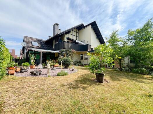 Mehrfamilienhaus zum Kauf 650.000 € 10 Zimmer 280 m² 813 m² Grundstück Großwallstadt 63868