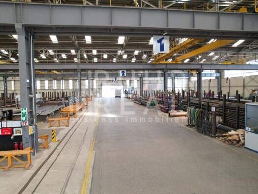 Lagerhalle zur Miete 8.800 m² Lagerfläche teilbar ab 2.200 m² Barbaraviertel Neuss 41460