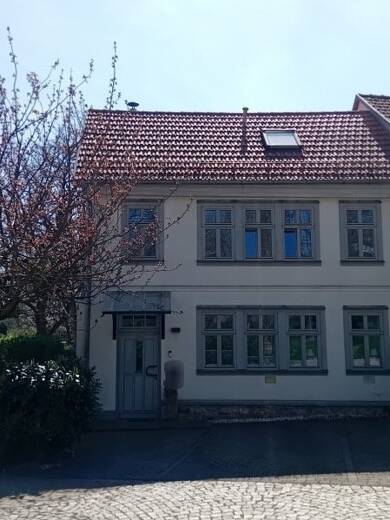 Reihenendhaus zum Kauf 265.000 € 6 Zimmer 136,9 m² 179 m² Grundstück Friedrichroda Friedrichroda 99894