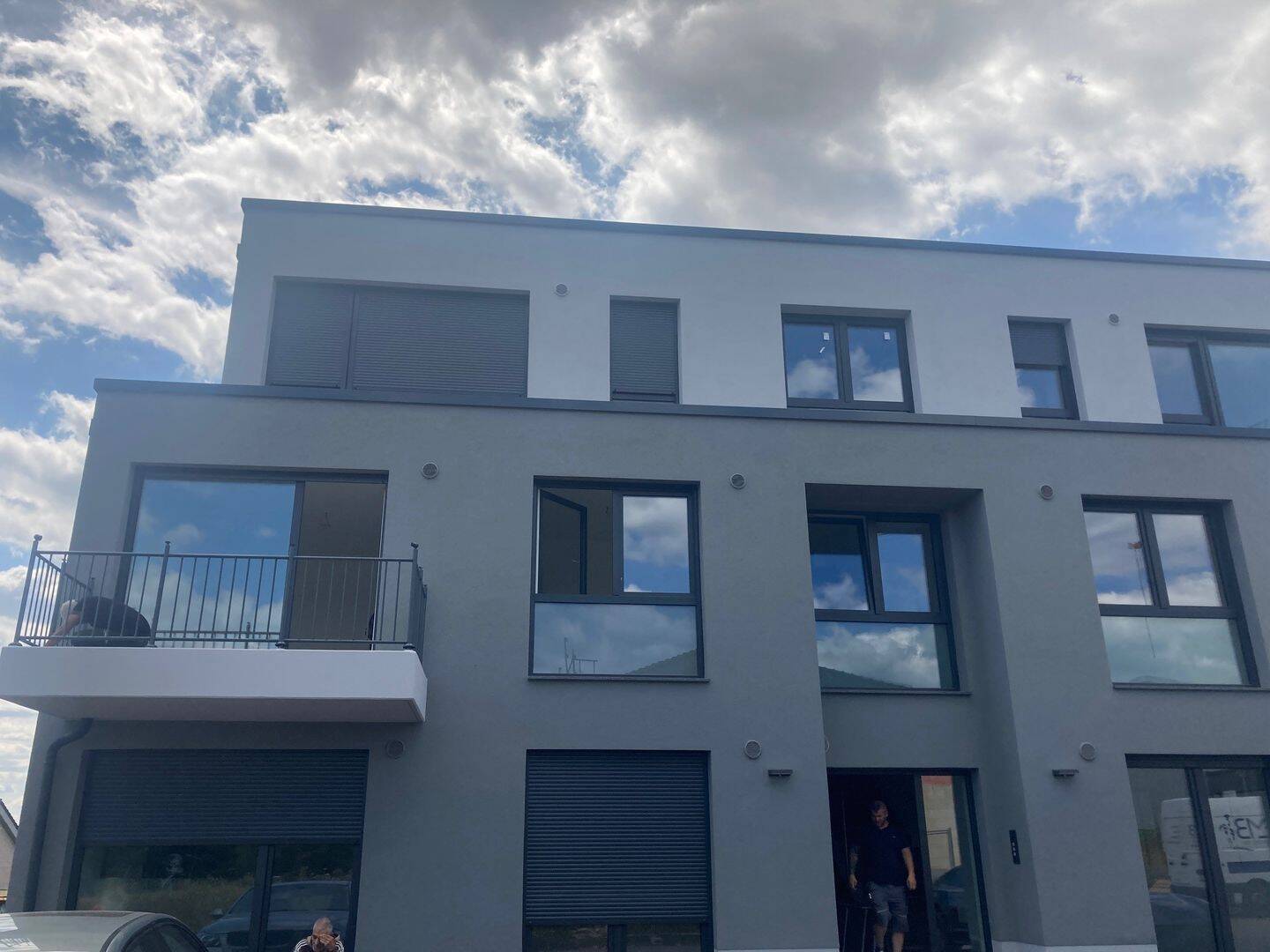 Property thumbnail 3