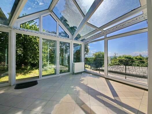 Einfamilienhaus zum Kauf 299.000 € 6 Zimmer 170,8 m² 786 m² Grundstück Rinteln 31737