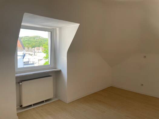 Wohnung zur Miete 480 € 2 Zimmer 60 m² Geschoss 3/4 frei ab sofort Dieringhauser Straße Dieringhausen Gummersbach 51645