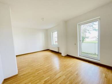 Wohnung zur Miete 480 € 3 Zimmer 77,7 m² EG frei ab sofort Magdeburger Landstraße 6b Klein Wanzleben Wanzleben-Börde 39164