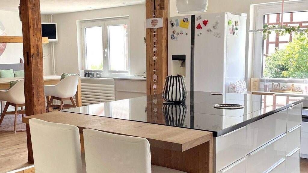 Einfamilienhaus zum Kauf 648.000 € 8 Zimmer 222,2 m² 359 m² Grundstück Rengershausen Baunatal / Rengershausen 34225