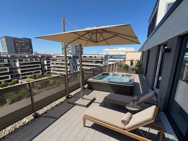 Wohnung zur Miete 1.409 € 4 Zimmer 110,2 m² 6. Geschoss frei ab 01.10.2026 Prager Straße 1 c Seevorstadt-Ost/Großer Garten Ortsamtsbereich Altstadt 01069