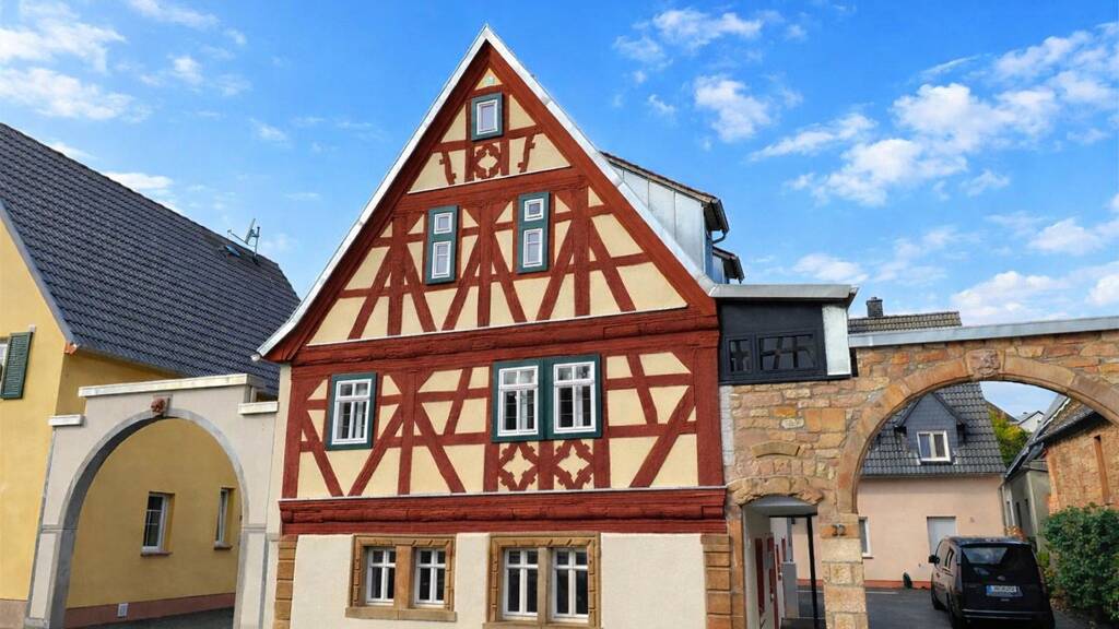 Doppelhaushälfte zur Miete 1.390 € 3 Zimmer 98 m² 200 m² Grundstück frei ab 01.05.2026 Pflaumbachstraße 22 Pflaumheim Großostheim 63762