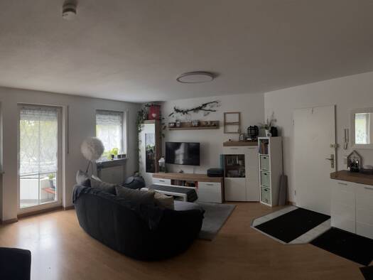 Wohnung zur Miete 525 € 2 Zimmer 59 m² Geschoss 2/3 frei ab 01.11.2026 Chiemgaustraße Altötting Altötting 84503