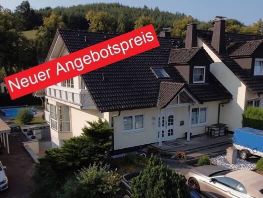 Doppelhaushälfte zum Kauf 399.000 € 5 Zimmer 238 m² 884 m² Grundstück frei ab 01.01.2027 Blintrop Neuenrade 58809