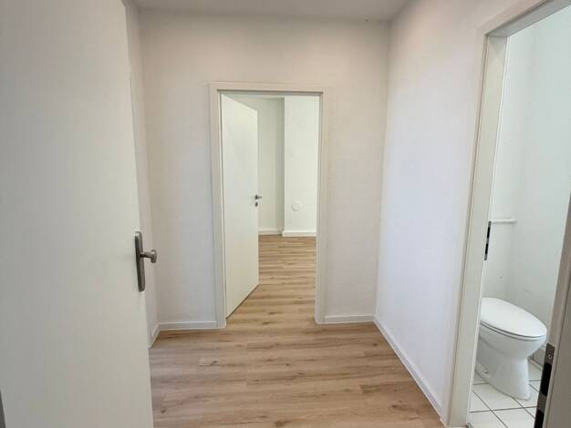 Wohnung zur Miete 490 € 2 Zimmer 55 m² 2 Geschosse frei ab sofort Fenner Straße 87 Burbach West 66115