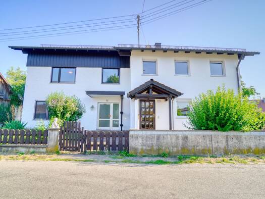Haus zum Kauf 525.000 € 11 Zimmer 1.174 m² Grundstück frei ab sofort Eichbergstraße 11 Boos Boos 87737