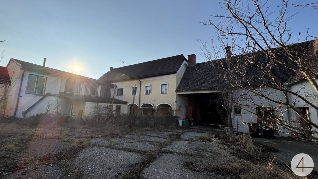Haus zum Kauf 490.000 € 5.757 m² Grundstück Horn 3580