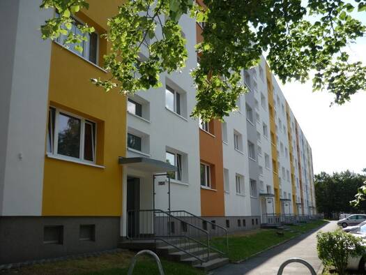 Wohnung zur Miete 408 € 3 Zimmer 68 m² 4. Geschoss frei ab sofort Limbacher Straße 161 Altendorf Altendorf 09116