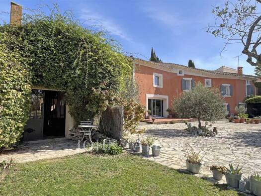 Haus zum Kauf 770.000 € 3.720 m² Grundstück Roaix 84110