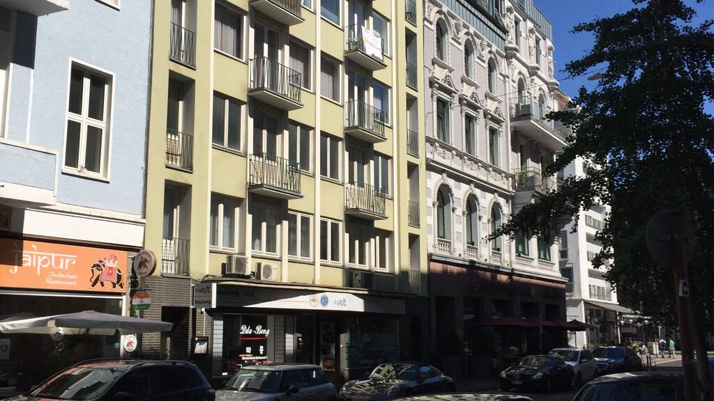 Wohnung zur Miete 2.190 € 4 Zimmer 130 m² 1. Geschoss Stadtmitte Düsseldorf 40210