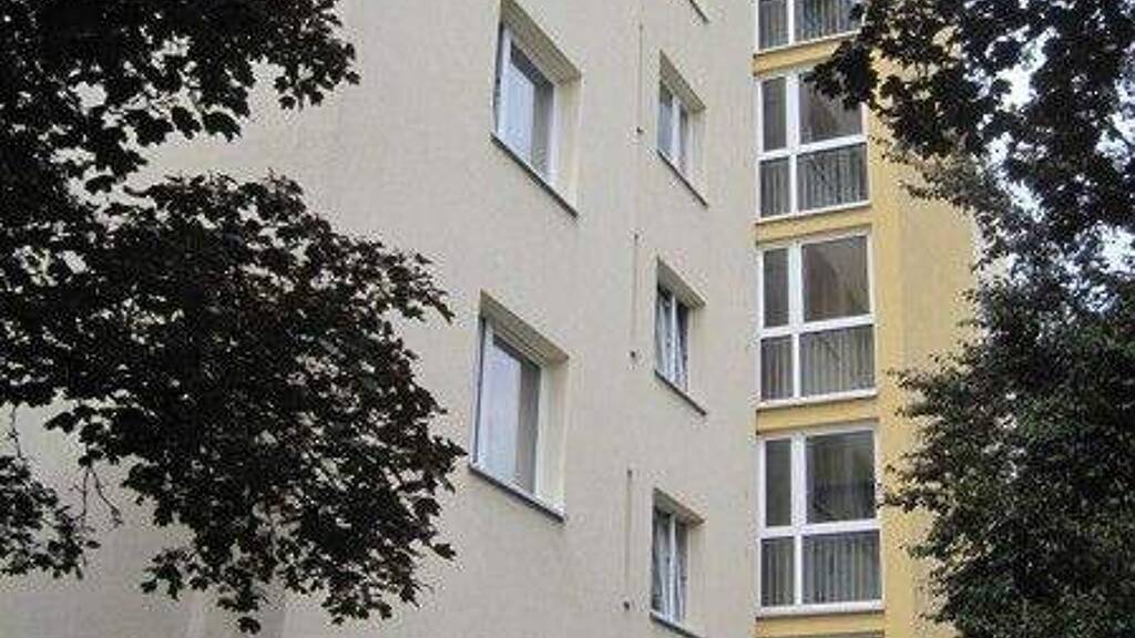 Wohnung zur Miete 650 € 2 Zimmer 57,9 m² 2. Geschoss frei ab 11.04.2026 Rheinbergerstr. 13 Ingolstadt 85057