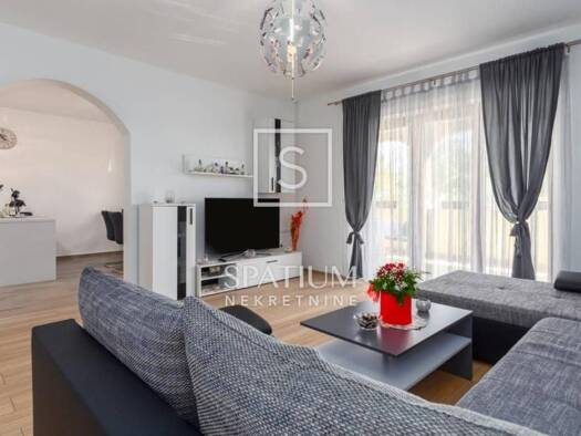 Haus zum Kauf 900.000 € 14 Zimmer 390 m² Radmani, Porec Žbandaj