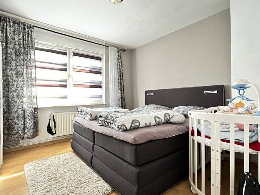 Wohnung zur Miete 750 € 3 Zimmer 70 m² 2. Geschoss frei ab sofort Schillerstraße 19B Urberach Rödermark 63322